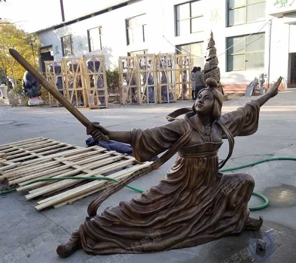 盛唐舞劍第一人——公孫大娘，銅人物雕塑